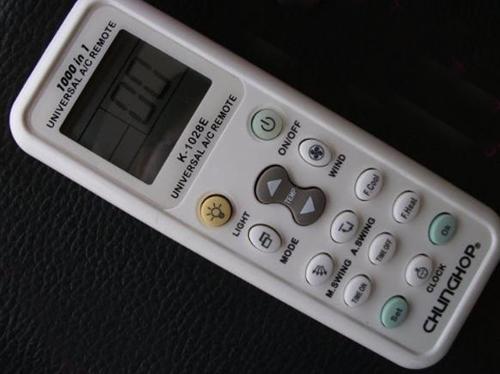 K_1028E Fernbedienung Vorderseite